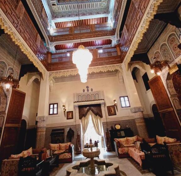هتل Palais Al Firdaous