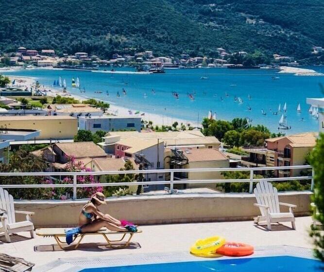 בית מלון כפרי Ponti Beach