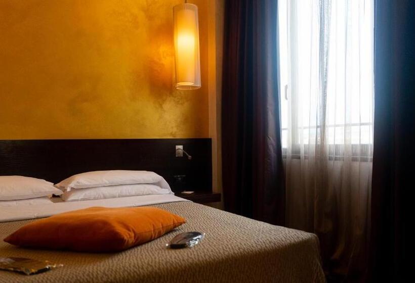 Fotos del hotel Re Di Roma:  19