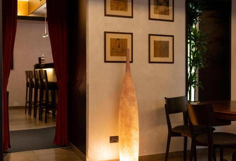 Fotos del hotel Re Di Roma:  15