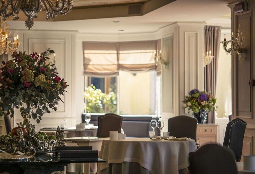 Отель Relais Chateaux Da Vittorio