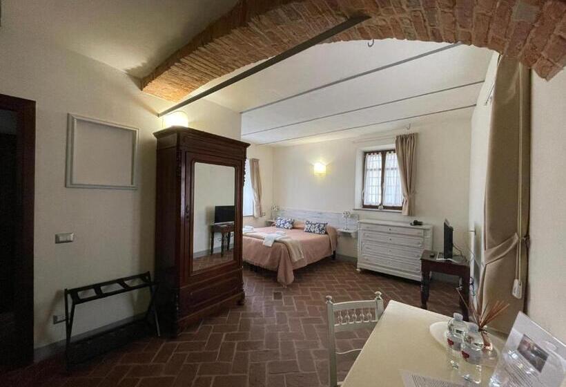 هتل Relais Palazzo Paleologi Sec.xiv