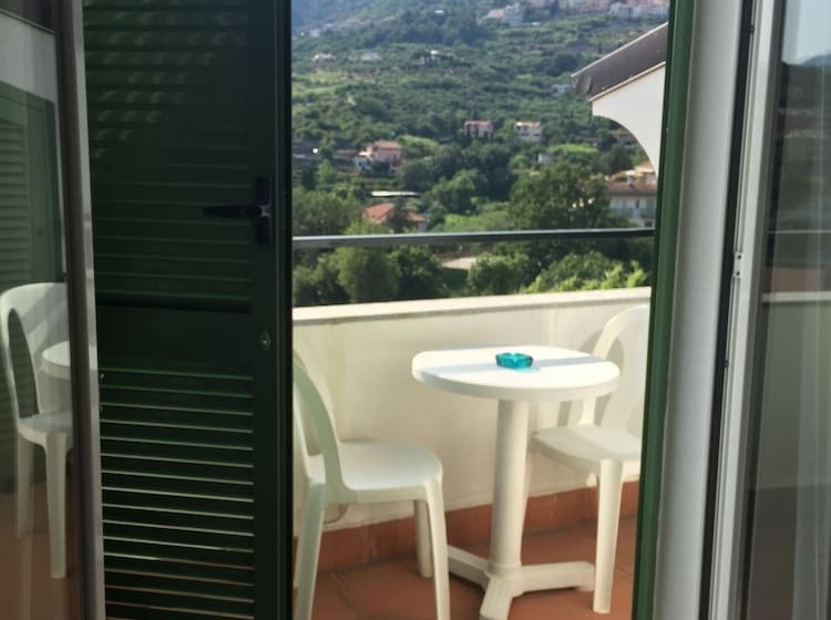 هتل Residence Dei Fiori