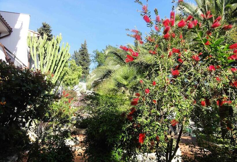 هتل Residence Dei Fiori