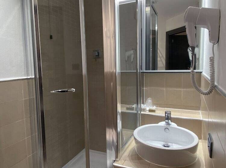 Hotiday Aparthotel Firenze