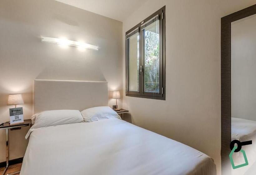 Hotiday Aparthotel Firenze