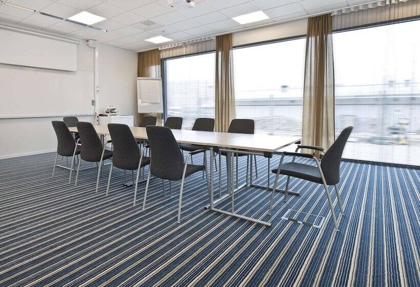 هتل Scandic Karlskrona