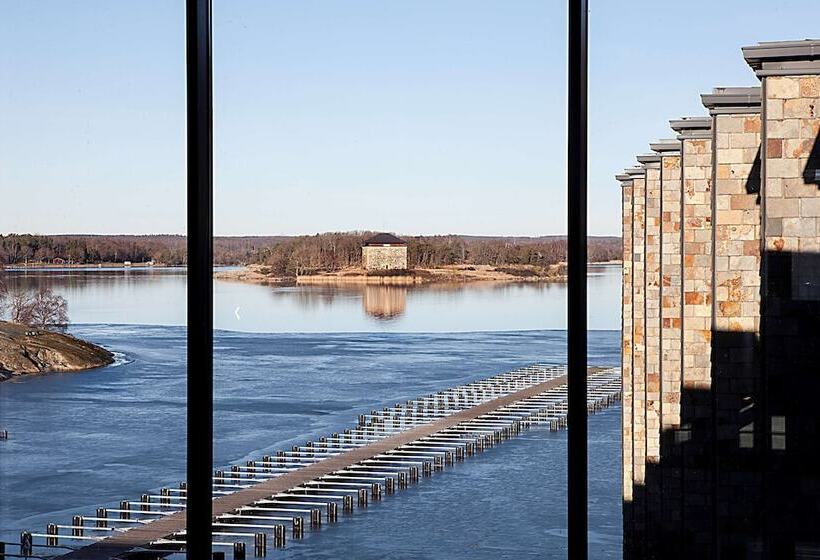 هتل Scandic Karlskrona