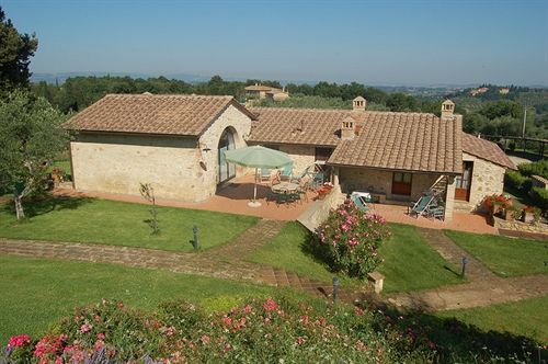 فندق Vecchio Fienile Casa Vacanze