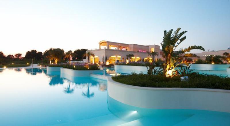 בית מלון כפרי Vivosa Apulia Resort