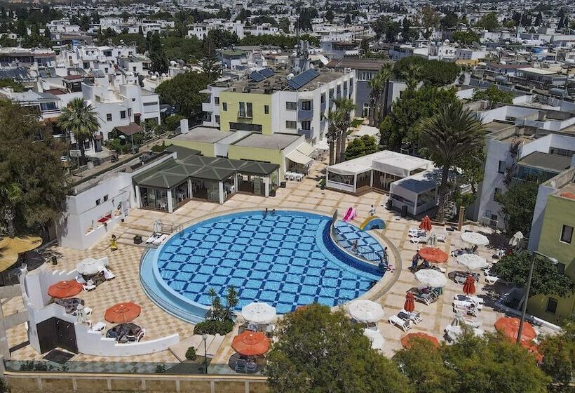 Yelken Mandalinci Spa & Wellness Hotel   All Inclusive
