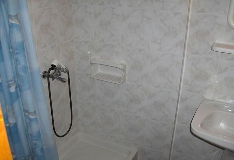 Ipsia Apartments