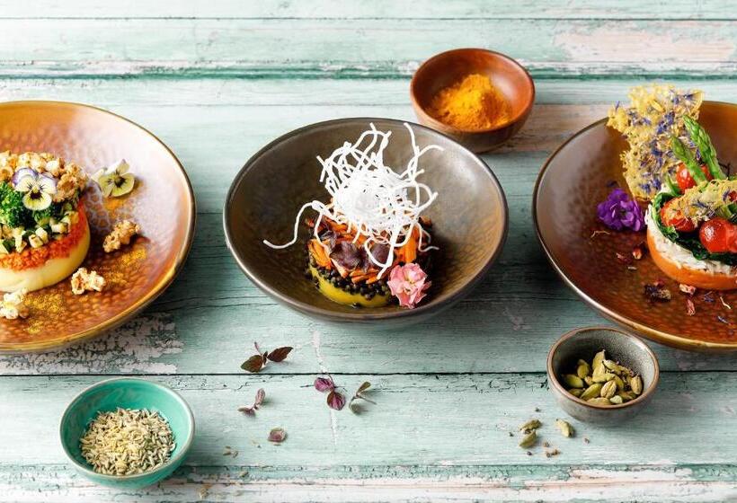 אתר נופש Robinson Kyllini Beach   All Inclusive