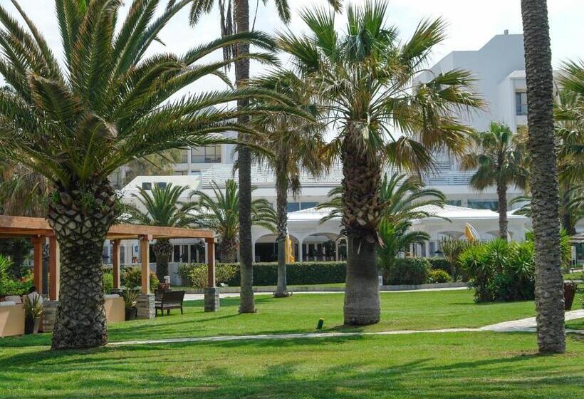 אתר נופש Robinson Kyllini Beach   All Inclusive