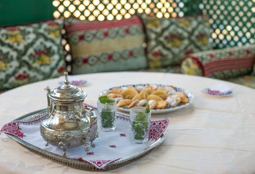 Riad Myra