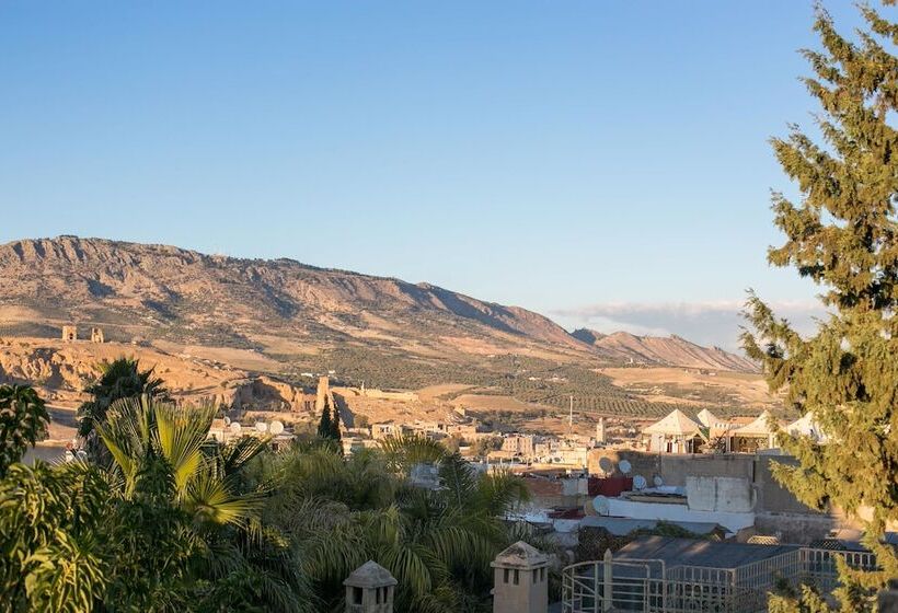 Riad Myra