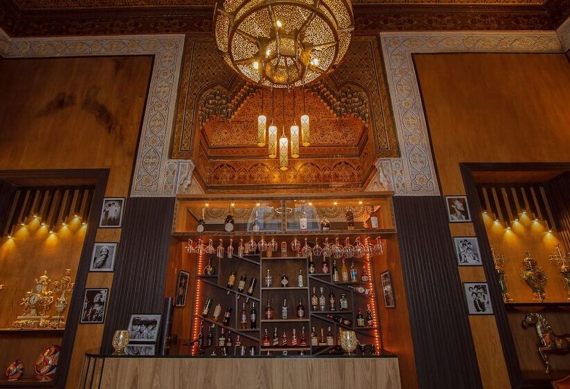 Riad Myra
