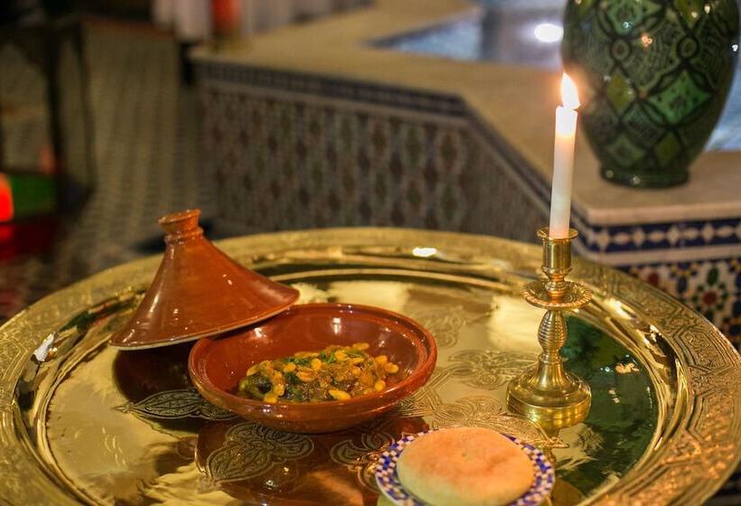 Riad Myra