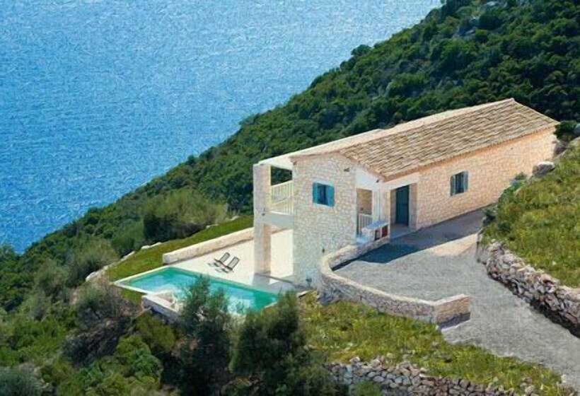 Urania Luxury Villas