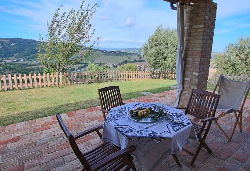 Cottage In Montelabbate With Pool, Garden, Bbq, Parking