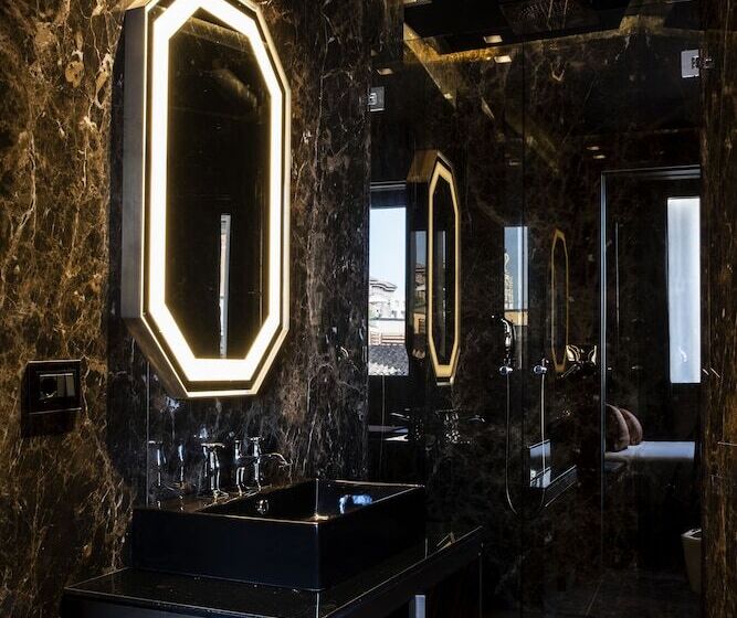 Fotos del hotel Uvisionary Roma:  4