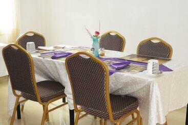 تختخواب و صبحانه Ts Lodgings