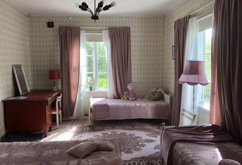 Bed and Breakfast Vehkaniemi Holyday Estate