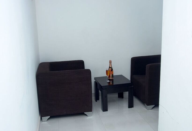 Hillsbay Hotels