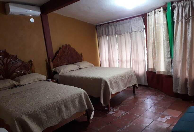 مسافرخانه Posada Inkali Xilitla