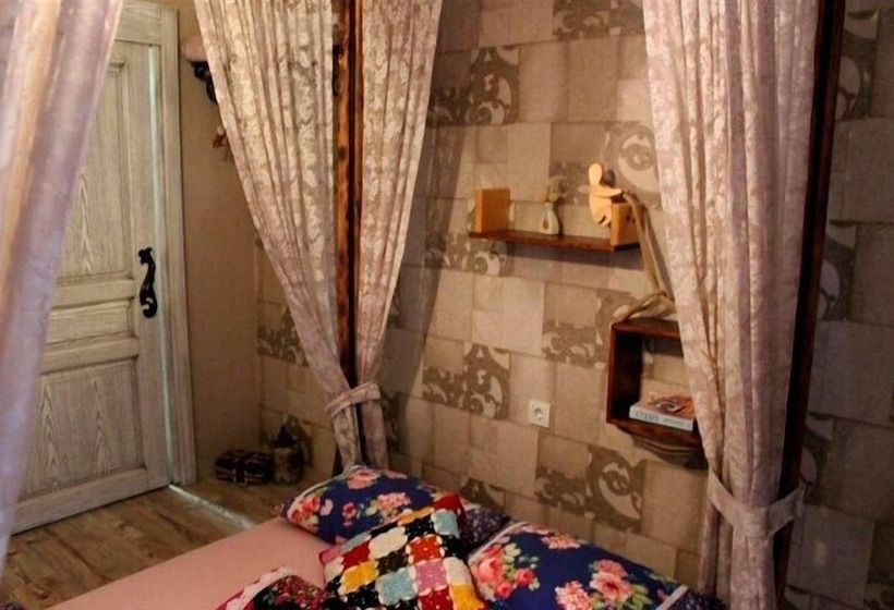 هتل Akide Butik