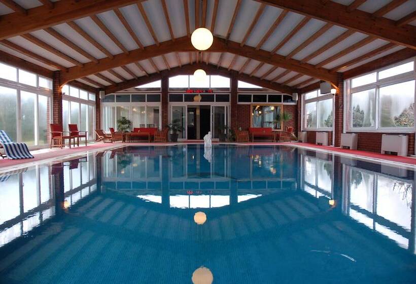 هتل Erkanli Country Resort , Spa & Riding Club Special Class
