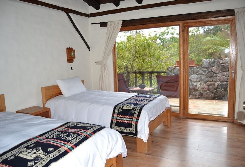 هتل Ilatoa Lodge