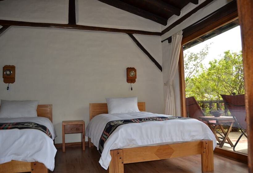 هتل Ilatoa Lodge