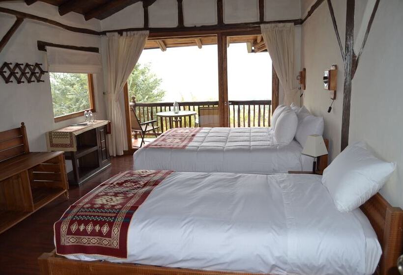 هتل Ilatoa Lodge