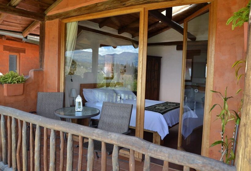هتل Ilatoa Lodge