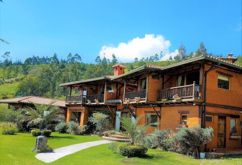 هتل Ilatoa Lodge