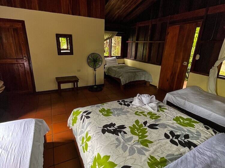 هتل Princesa De La Luna Ecolodge