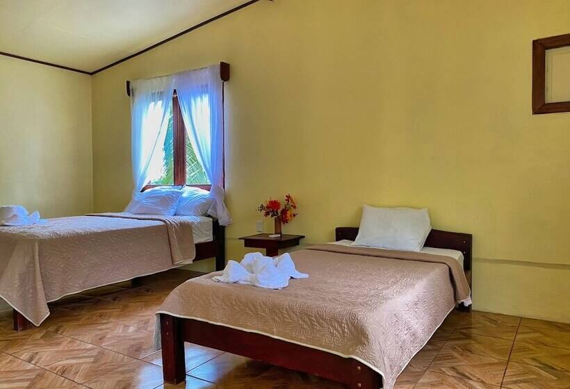 هتل Princesa De La Luna Ecolodge