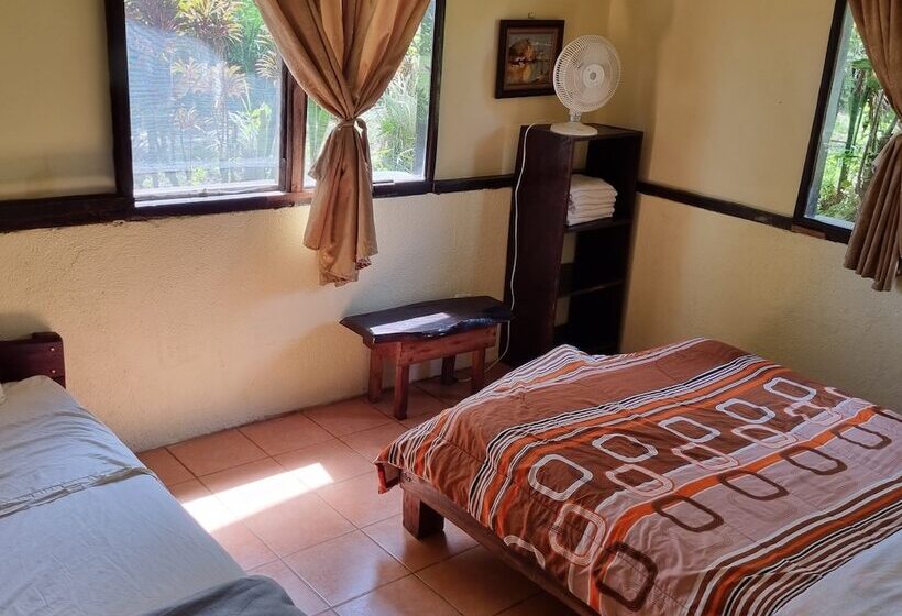 هتل Princesa De La Luna Ecolodge