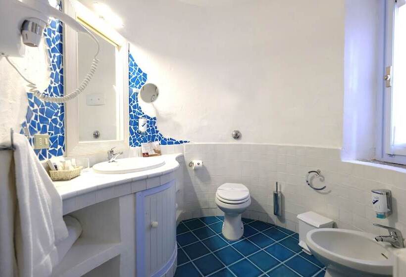 فندق Resort & Spa Baja Caddinas