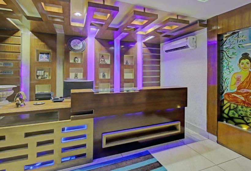 בית מלון כפרי Treebo Archie Regency