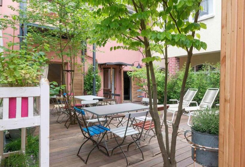 پانسیون Das Hornsteiner