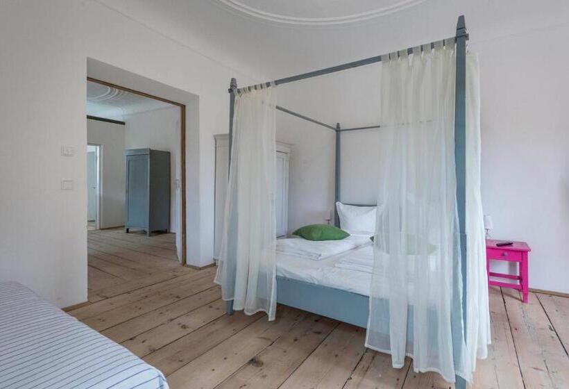 پانسیون Das Hornsteiner