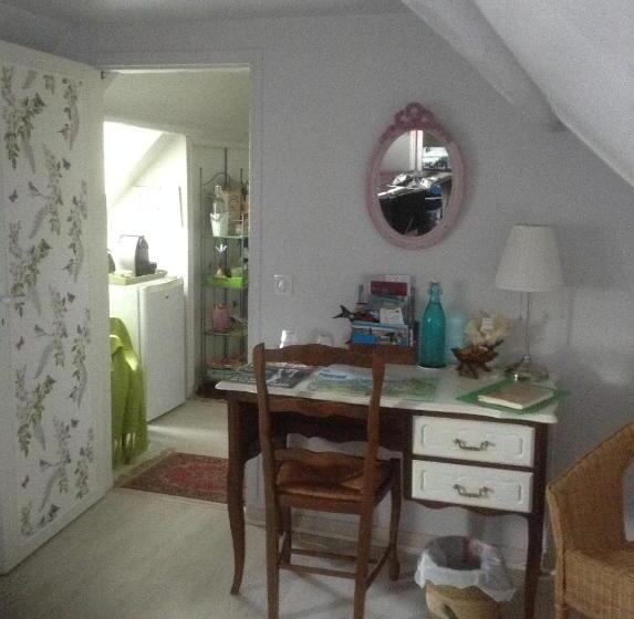 פנסיון Le Jardin Des Poules