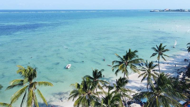 Sai Rock Beach Hotel & Spa