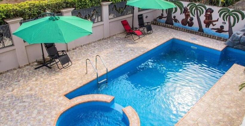 Zircon Hotel Gh