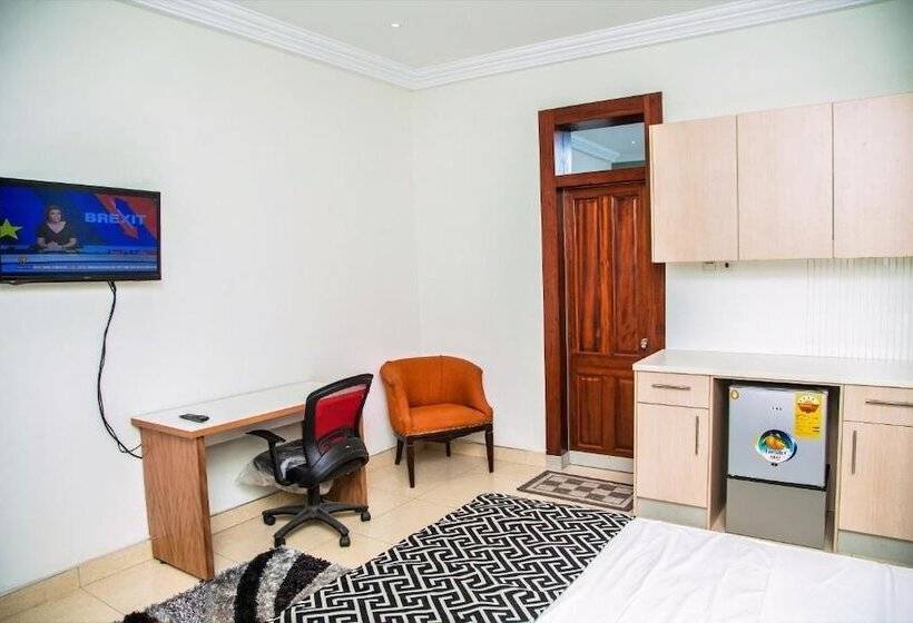 Zircon Hotel Gh