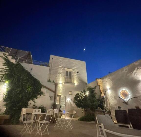 تختخواب و صبحانه Corte Largo Lauro Dimore & Spa