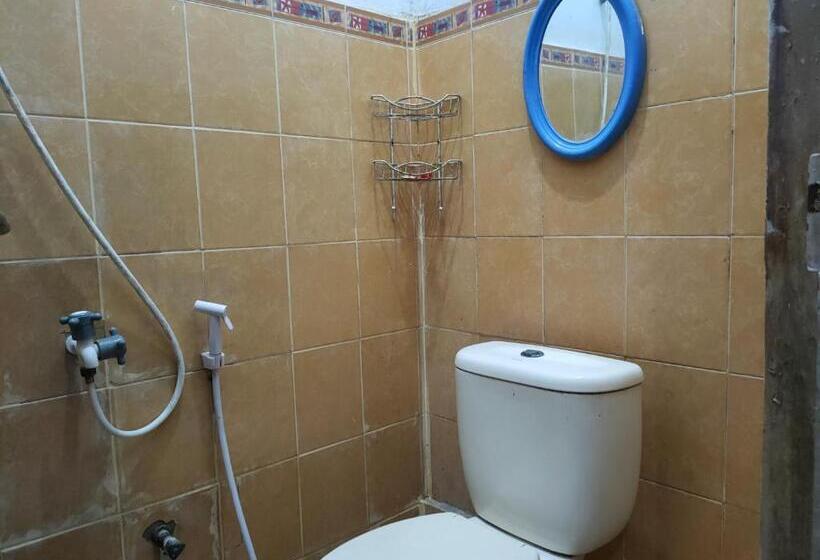 هتل Oyo 90529  Baruga Makassar