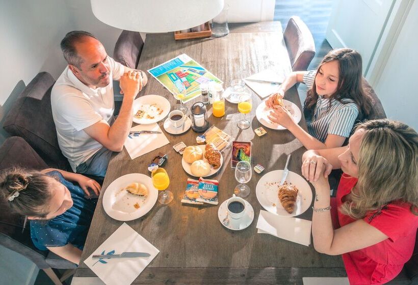 استراحتگاه Europarcs De Rijp
